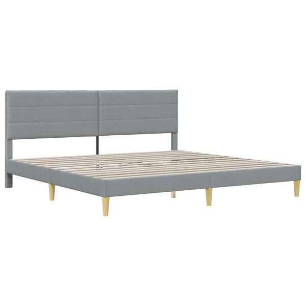 Se afișează imaginea 3 din 10