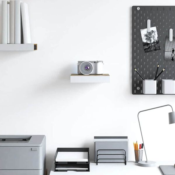 Se afișează imaginea 3 din 15