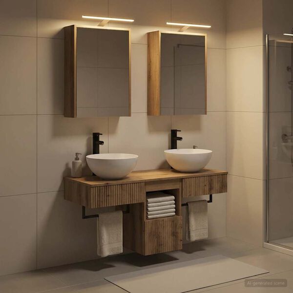 Se afișează imaginea 2 din 15