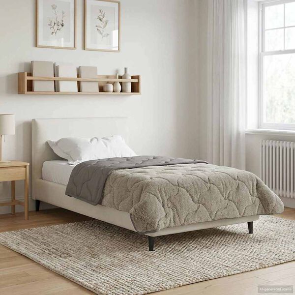 Se afișează imaginea 2 din 10