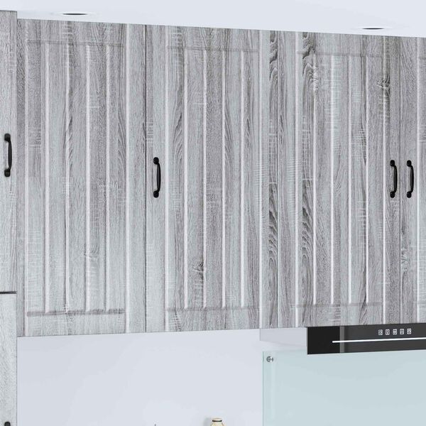 Se afișează imaginea 2 din 13