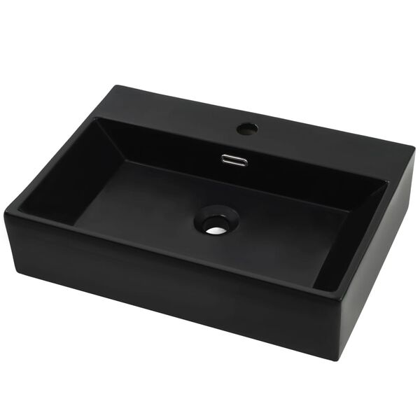 Se afișează imaginea 1 din 5