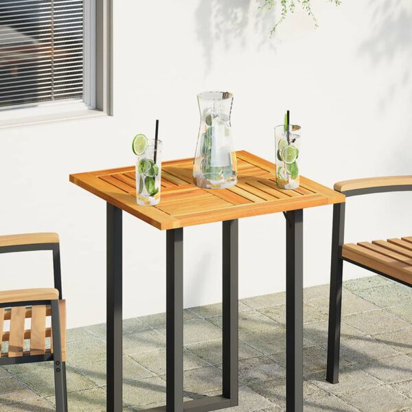 Se afișează imaginea 2 din 8