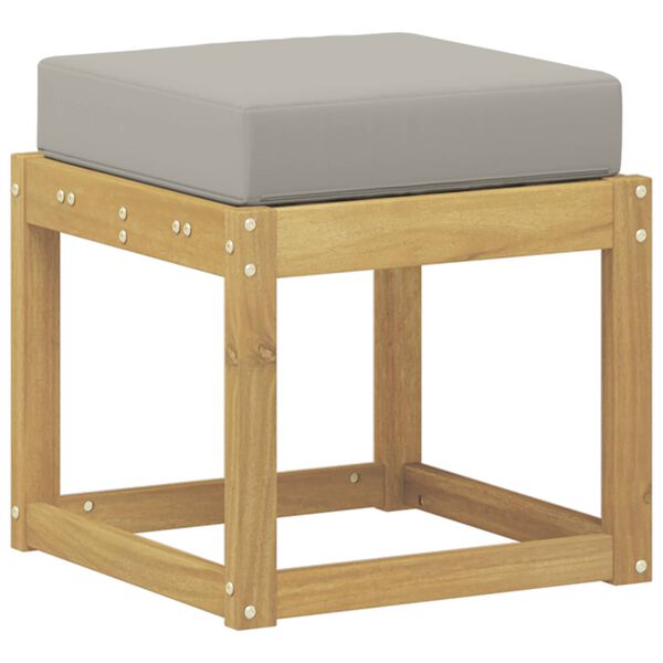 Se afișează imaginea 1 din 6