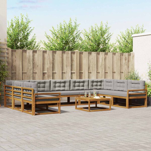 Se afișează imaginea 2 din 12