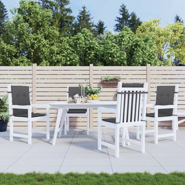 Se afișează imaginea 3 din 11