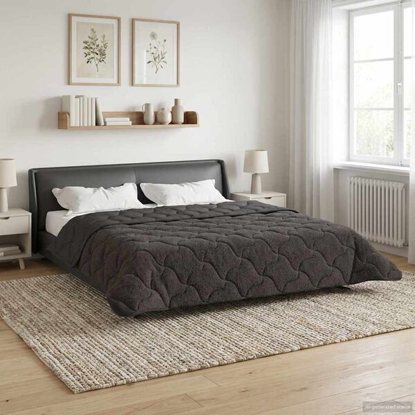 Se afișează imaginea 4 din 10