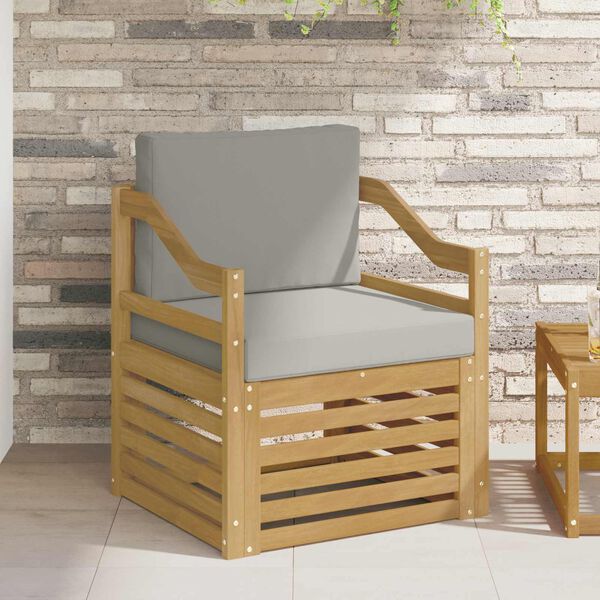 Se afișează imaginea 2 din 8