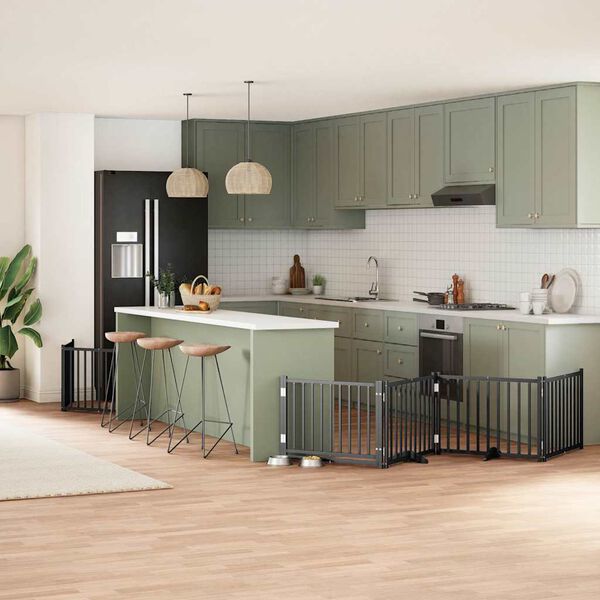 Se afișează imaginea 2 din 12