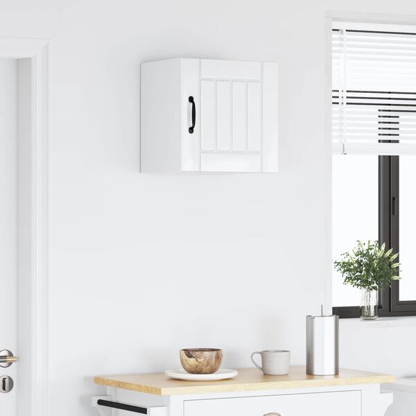 Se afișează imaginea 4 din 13