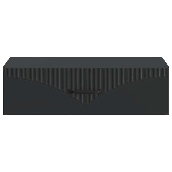 Se afișează imaginea 4 din 8