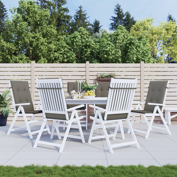 Se afișează imaginea 3 din 11