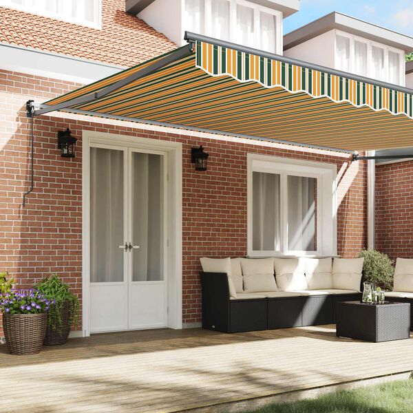 Se afișează imaginea 3 din 12