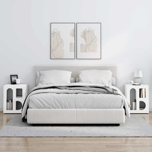 Se afișează imaginea 4 din 12