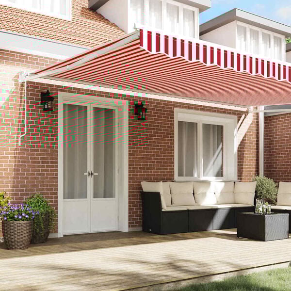 Se afișează imaginea 3 din 13