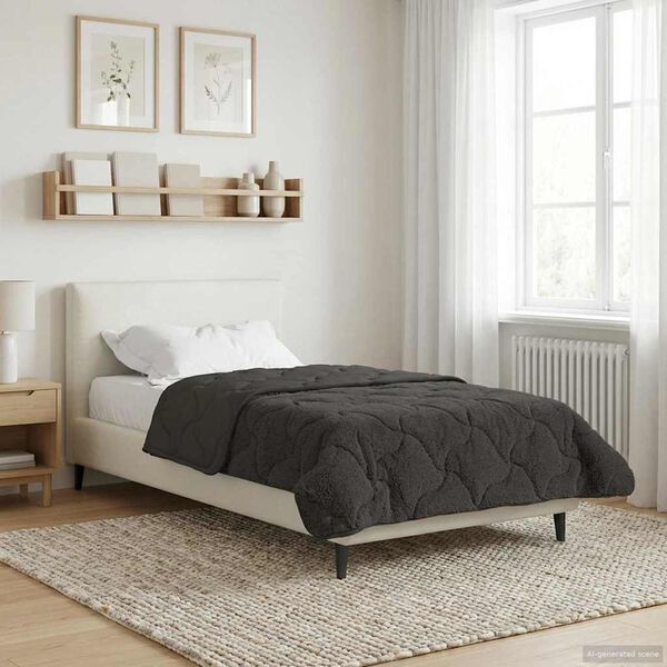 Se afișează imaginea 4 din 10