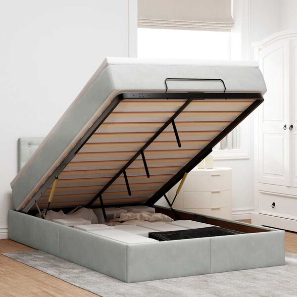 Se afișează imaginea 2 din 18