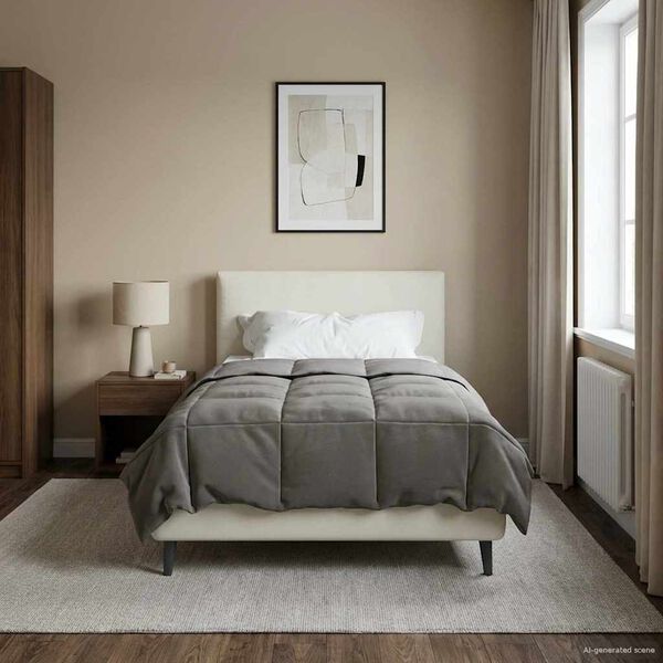 Se afișează imaginea 4 din 10