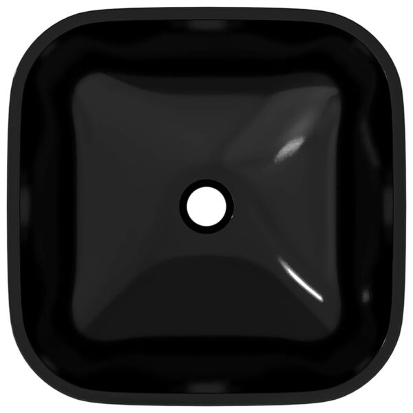 Se afișează imaginea 4 din 6