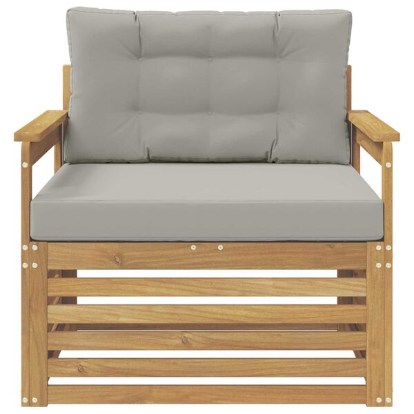 Se afișează imaginea 3 din 8