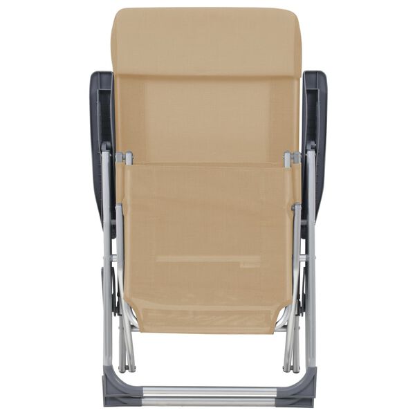 Se afișează imaginea 4 din 9