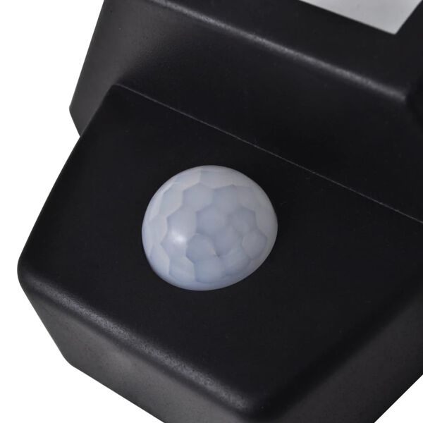 Se afișează imaginea 4 din 5