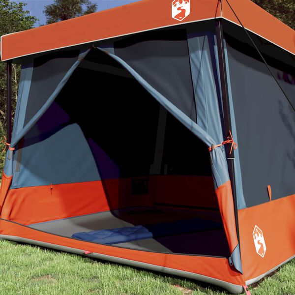 Se afișează imaginea 3 din 18