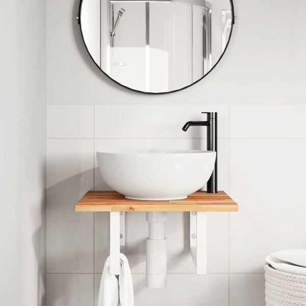 Se afișează imaginea 3 din 11