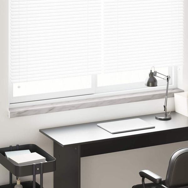 Se afișează imaginea 2 din 13