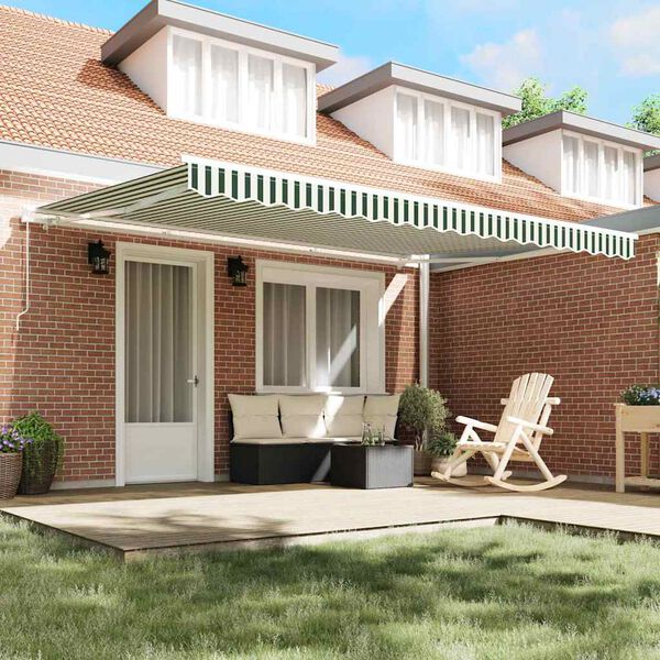 Se afișează imaginea 3 din 12