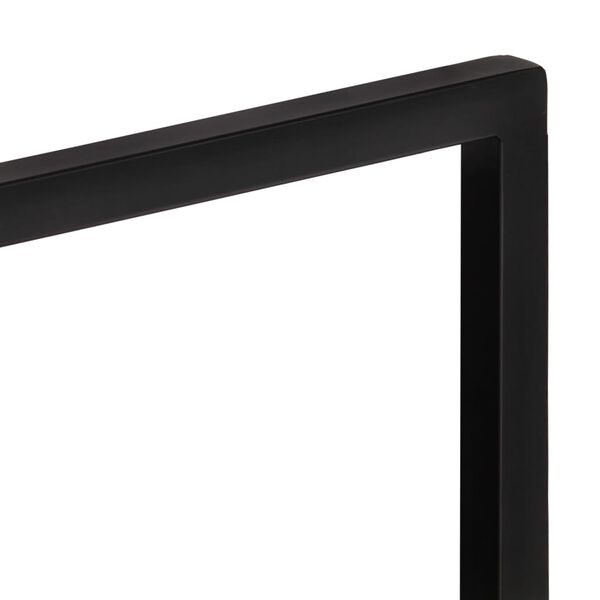 Se afișează imaginea 4 din 11