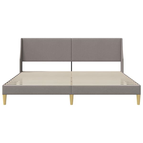 Se afișează imaginea 4 din 9