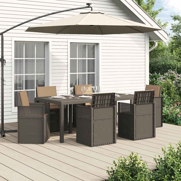 Se afișează imaginea 2 din 13