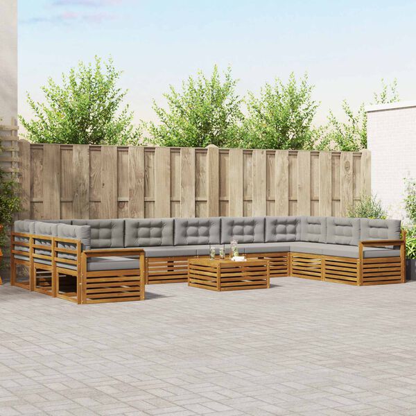 Se afișează imaginea 2 din 11