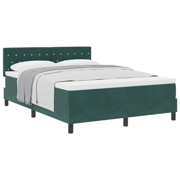 Se afișează imaginea 1 din 12