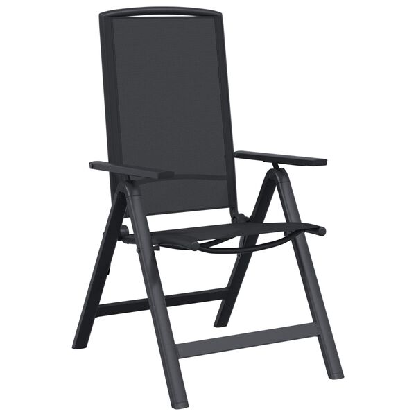 Se afișează imaginea 4 din 12