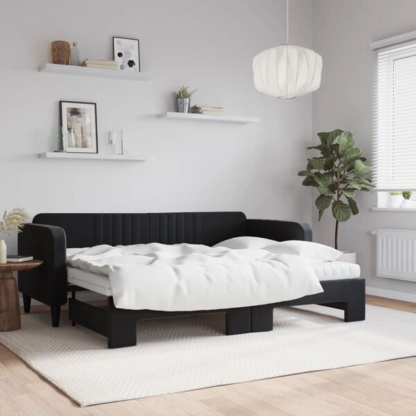 Se afișează imaginea 2 din 12