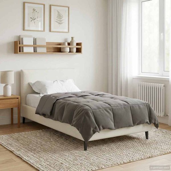 Se afișează imaginea 2 din 10