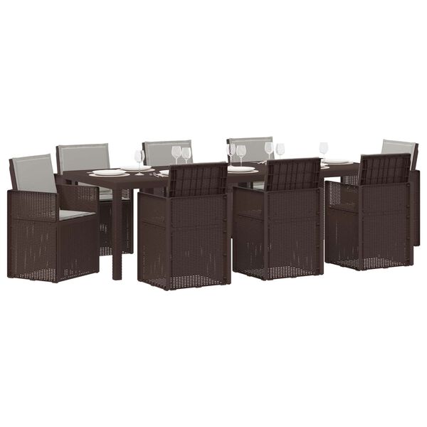 Se afișează imaginea 3 din 14