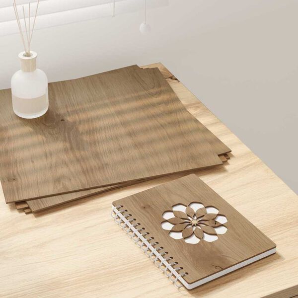 Se afișează imaginea 2 din 13