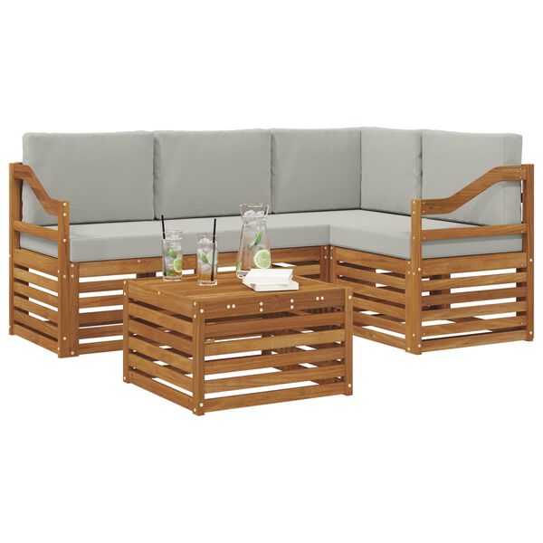 Se afișează imaginea 3 din 11