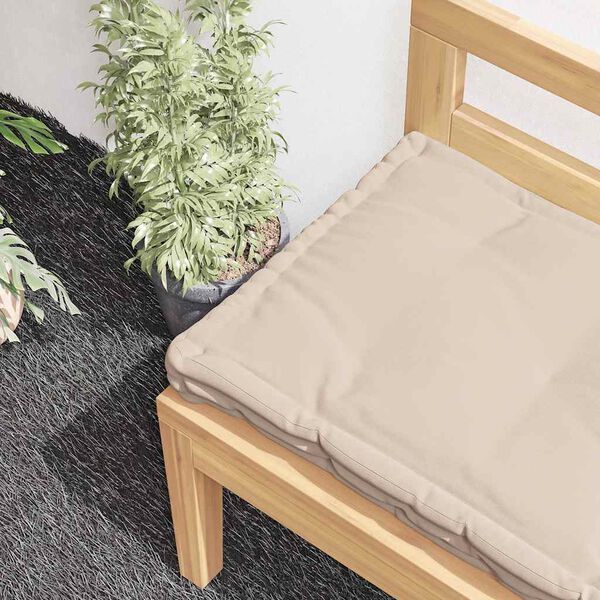 Se afișează imaginea 3 din 9