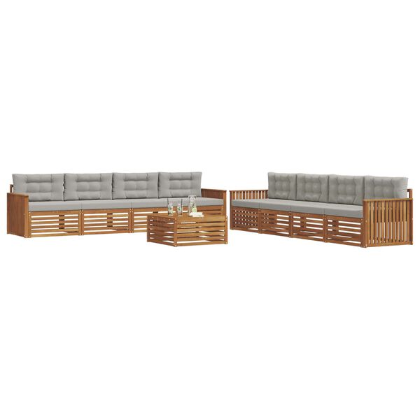 Se afișează imaginea 3 din 10