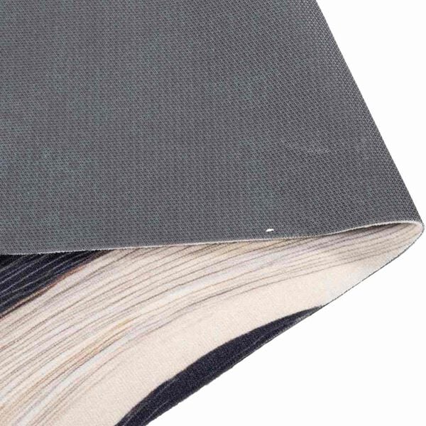 Se afișează imaginea 4 din 7