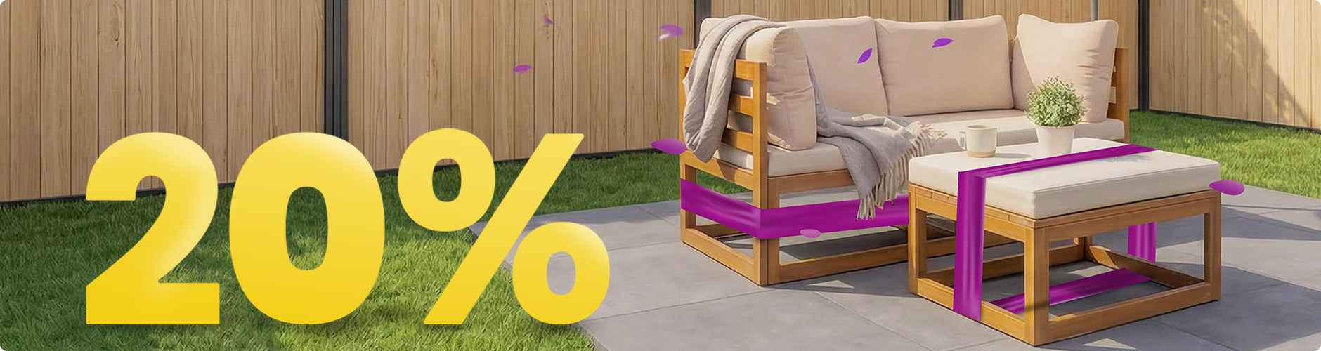Canapea de grădină din lemn cu perne bej și masă sub umbrelă pe terasă însorită, înconjurată de flori și gard, cu banner promoție primăvară 20%.
