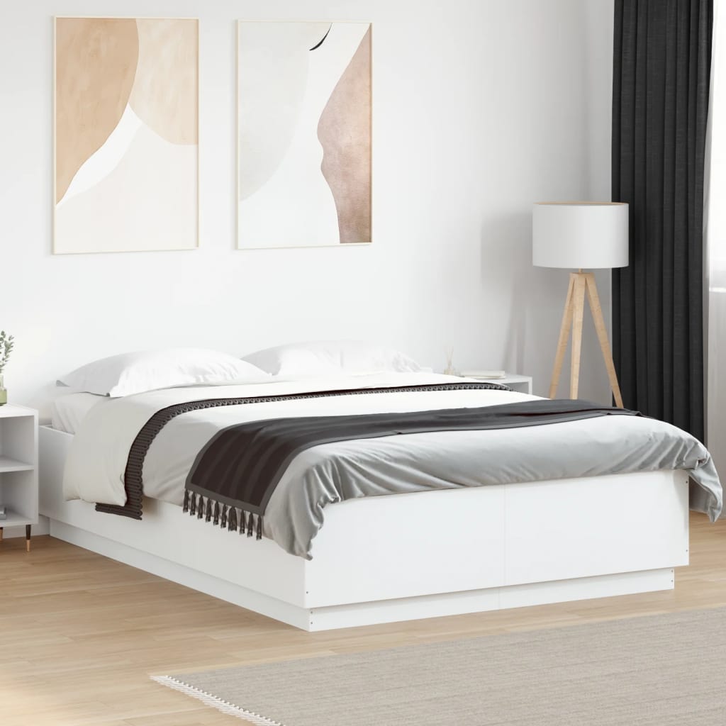 vidaXL Cadru de pat, alb, 140x200 cm, lemn prelucrat